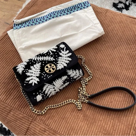 Stunning new Tory Burch beaded velvet Willa bag adjustablee strap - Picture 3 of 13
